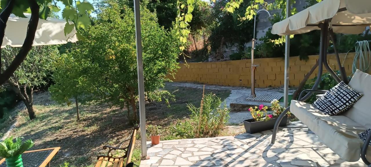 House In Zaloggo Βίλα Πρέβεζα Εξωτερικό φωτογραφία